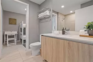 3900 Biscayne Blvd, Miami, FL 33137 - Photo 17