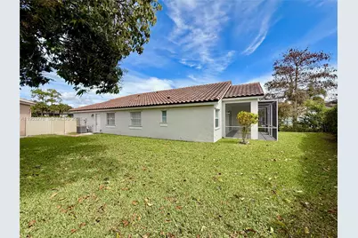 13034 Sheridan Ter, Wellington, FL 33414 - Photo 23