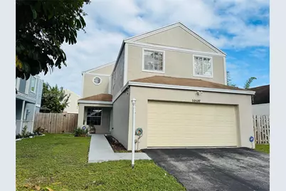 10137 SW 223rd Ter, Cutler Bay, FL 33190 - Photo 1