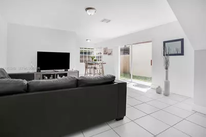 10137 SW 223rd Ter, Cutler Bay, FL 33190 - Photo 21