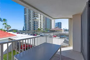 5480 N Ocean Dr, Singer Island, FL 33404 - Photo 37