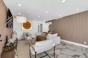 5480 N Ocean Dr, Singer Island, FL 33404 - Photo 9