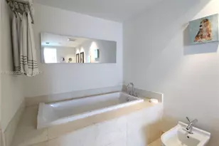 465 Brickell Ave, Miami, FL 33131 - Photo 9