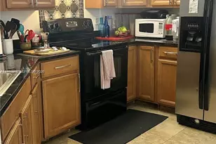 1211 S Independence Dr, Homestead, FL 33034 - Photo 9