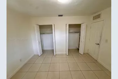 1595 NE 125th St #6, North Miami, FL 33161 - Photo 5