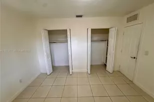 1595 NE 125th St, North Miami, FL 33161 - Photo 5