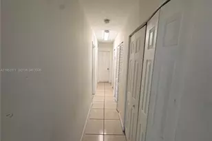 1595 NE 125th St, North Miami, FL 33161 - Photo 9