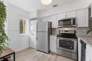 13943 SW 93rd Ln, Miami, FL 33186 - Photo 11