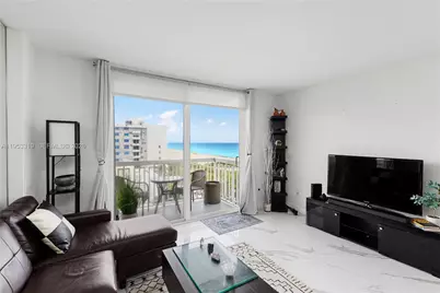 401 Ocean Dr #920, Miami Beach, FL 33139 - Photo 3