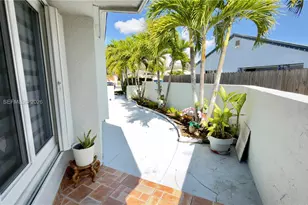 7220 SW 149th Ct, Miami, FL 33193 - Photo 5