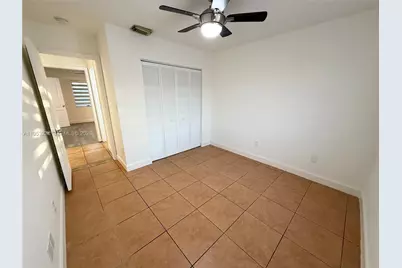 8265 NW 186th St #906, Hialeah, FL 33015 - Photo 17