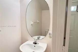 16727 Hemingway Dr, Weston, FL 33326 - Photo 11