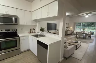 16727 Hemingway Dr, Weston, FL 33326 - Photo 5