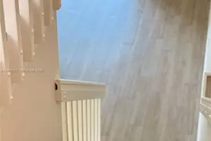 16727 Hemingway Dr, Weston, FL 33326 - Photo 15