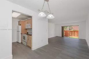 7121 Miami Lakes Dr, Miami Lakes, FL 33014 - Photo 11