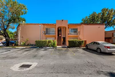 7121 Miami Lakes Dr #Q3, Miami Lakes, FL 33014 - Photo 3