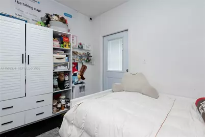 17505 SW 108th Ct, Miami, FL 33157 - Photo 15