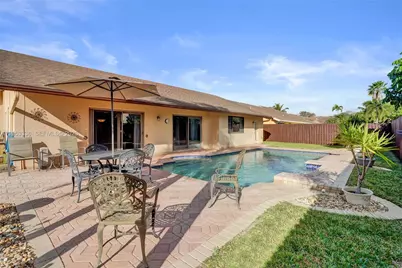 8080 NW 51st Ct, Lauderhill, FL 33351 - Photo 55