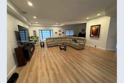 3911 SW 56th Ct, Dania Beach, FL 33312 - Photo 9