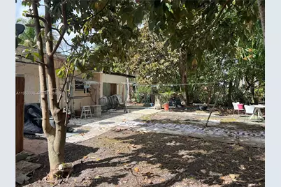 1455 NW 112th St, Miami, FL 33167 - Photo 21