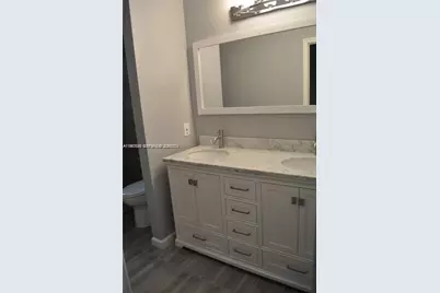 8306 Santa Monica Ave, Tamarac, FL 33321 - Photo 11