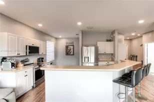 1481 NE 40th Ave, Homestead, FL 33033 - Photo 9
