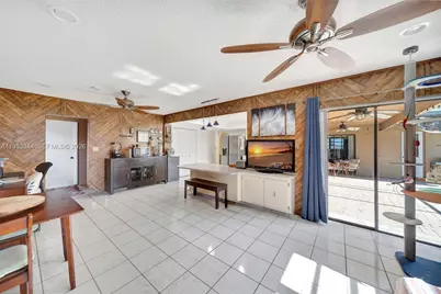 9220 SW 56th St, Cooper City, FL 33328 - Photo 13