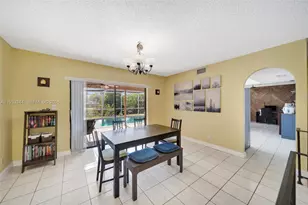 9220 SW 56th St, Cooper City, FL 33328 - Photo 7