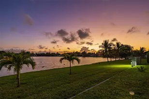 6830 Winged Foot Dr, Hialeah, FL 33015 - Photo 25