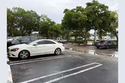 8401 W Sample Rd #14, Coral Springs, FL 33065 - Photo 25