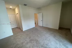 4622 NW 83rd Path, Doral, FL 33166 - Photo 7