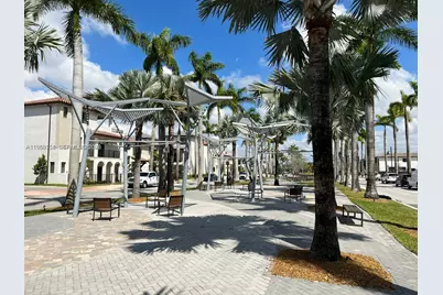 4622 NW 83rd Path #0, Doral, FL 33166 - Photo 3