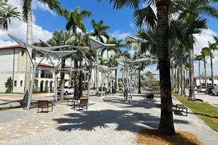 4622 NW 83rd Path, Doral, FL 33166 - Photo 3