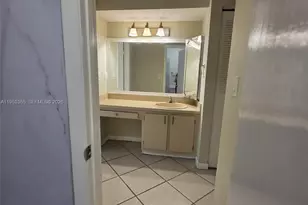 1752 NW 74th Ave, Plantation, FL 33313 - Photo 15