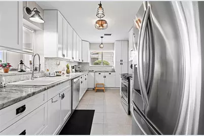 4507 NW 46th St, Tamarac, FL 33319 - Photo 9