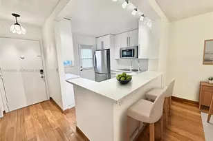 901 NE 14th Ave, Hallandale Beach, FL 33009 - Photo 1