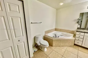 3001 NE 185th St, Aventura, FL 33180 - Photo 13