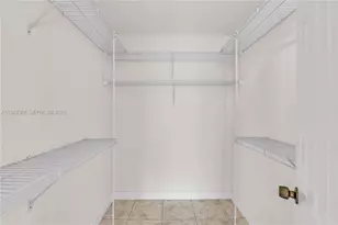 5216 NW 18th Ct, Lauderhill, FL 33313 - Photo 7