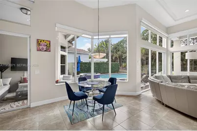 307 Charroux Dr, Palm Beach Gardens, FL 33410 - Photo 17