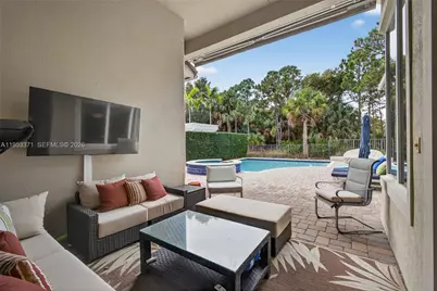 307 Charroux Dr, Palm Beach Gardens, FL 33410 - Photo 55