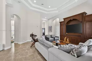 307 Charroux Dr, Palm Beach Gardens, FL 33410 - Photo 11