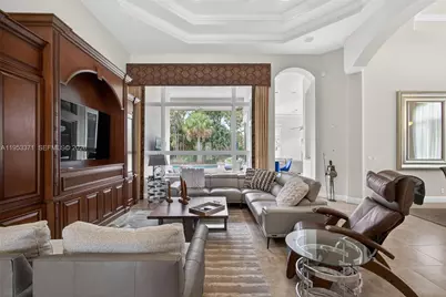 307 Charroux Dr, Palm Beach Gardens, FL 33410 - Photo 9