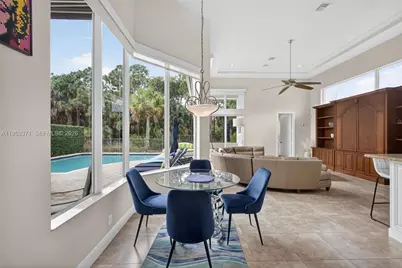 307 Charroux Dr, Palm Beach Gardens, FL 33410 - Photo 15