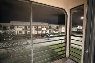 20730 NE 8th Ct, Miami, FL 33179 - Photo 21