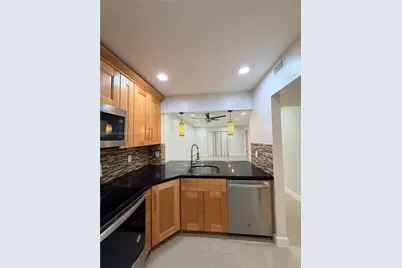 20730 NE 8th Ct #204-16, Miami, FL 33179 - Photo 5