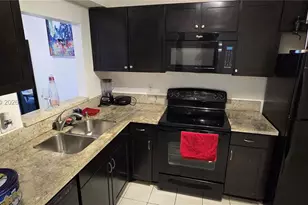 1830 Dixieanna St, Hollywood, FL 33020 - Photo 7