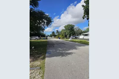 2488 SW 6th Ct #0, Fort Lauderdale, FL 33312 - Photo 33