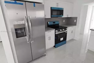 2488 SW 6th Ct, Fort Lauderdale, FL 33312 - Photo 5