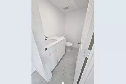 2488 SW 6th Ct #0, Fort Lauderdale, FL 33312 - Photo 25