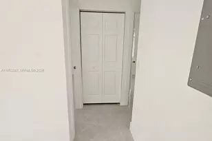 2488 SW 6th Ct, Fort Lauderdale, FL 33312 - Photo 9